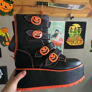 Karma Jackolantern Platform Boots in Black Orange